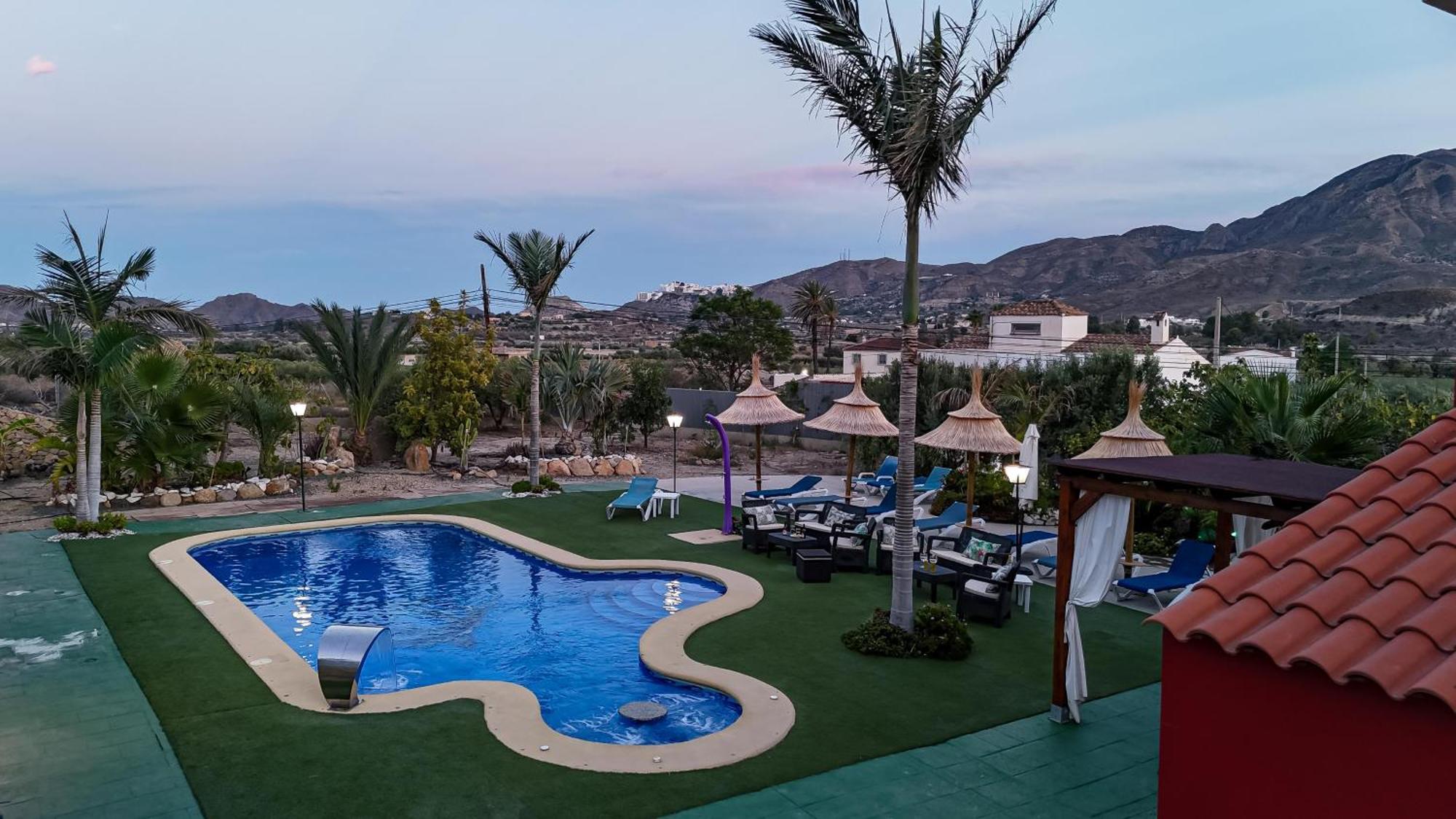 Villa Adelina En Turre, Almeria, Villa De Lujo Con Piscina Privada Cerca De Las Playas De Mojacar Exterior photo